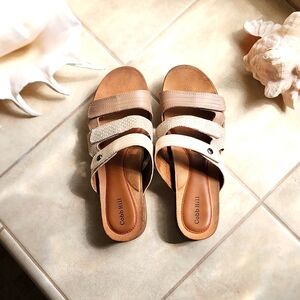 Cobb Hill Sandals beige with 3 texured straps. Goes with everything! Sz 10